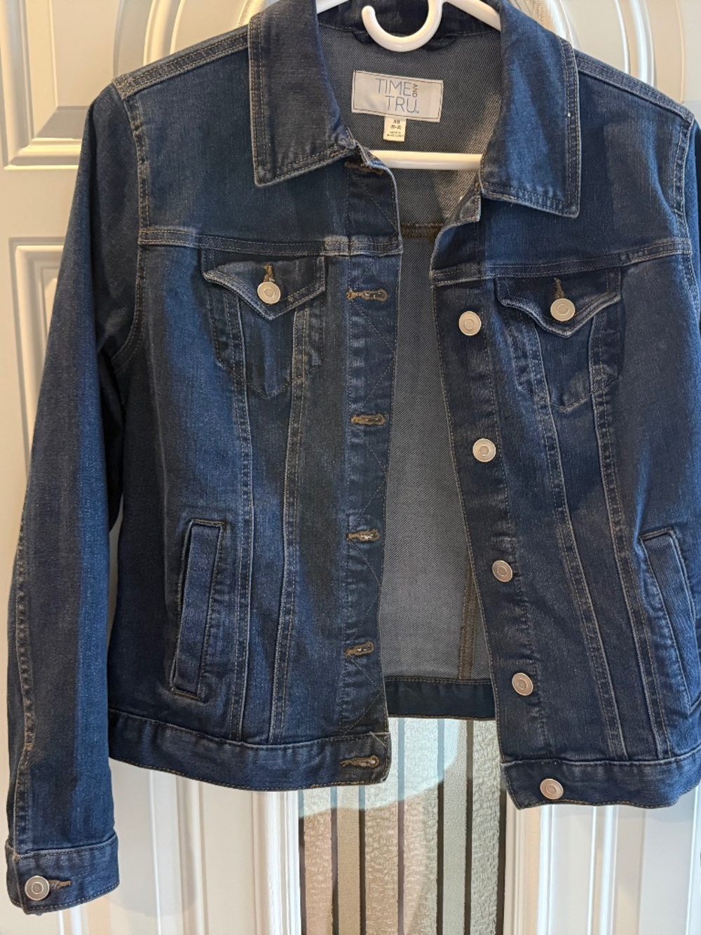 Time and Tru Jean Jacket XS Extra Small Dark Blue Stretchy